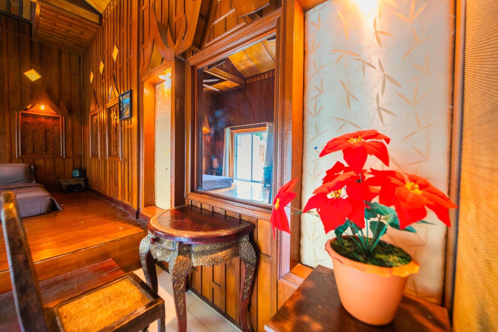 Romantic Pool Villa Pattaya Exterior photo